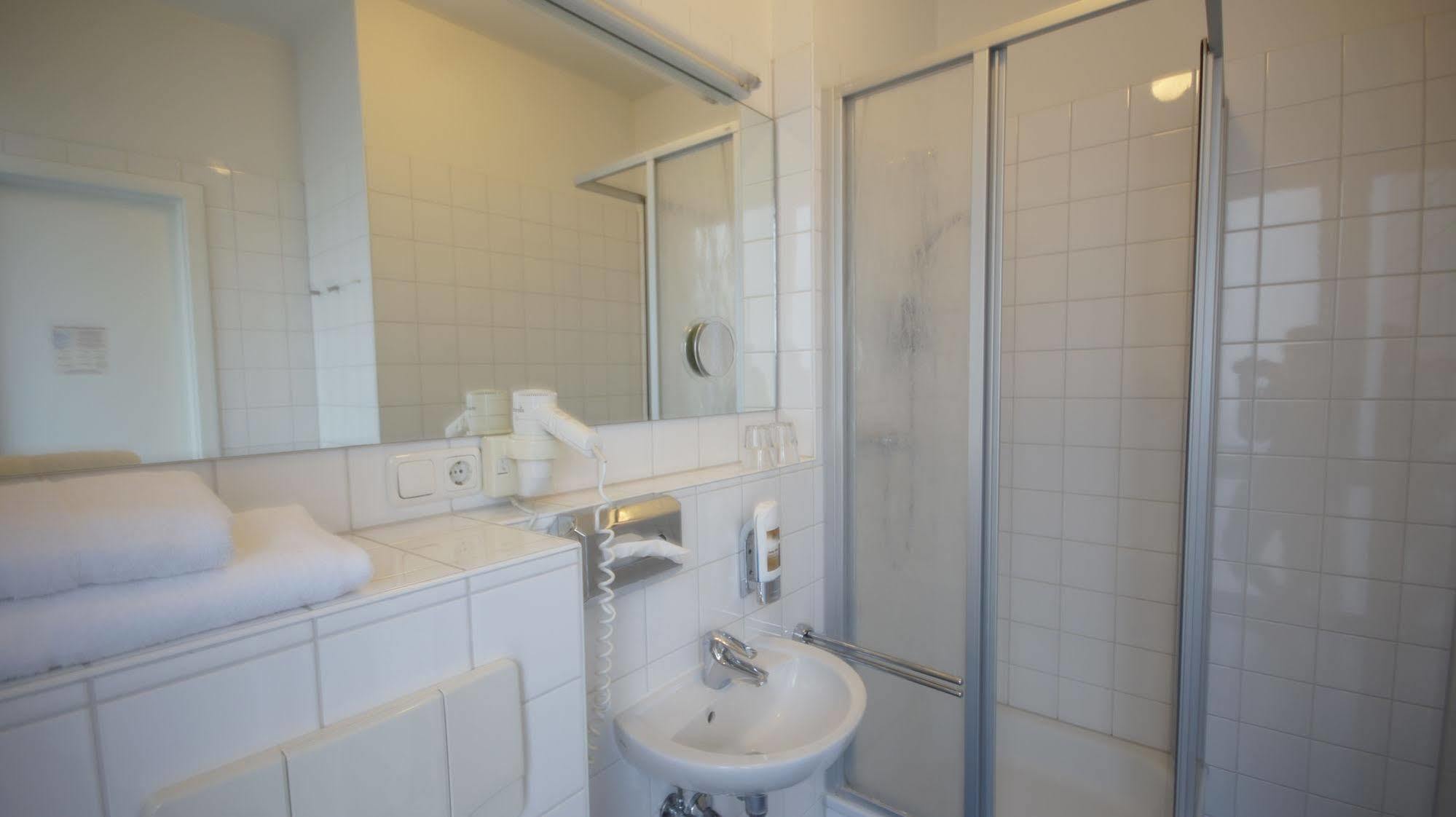 Midi Inn Parkhotel Mitte برلين المظهر الخارجي الصورة